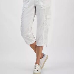 White Cropped Cargo Pants size 18 by style & co